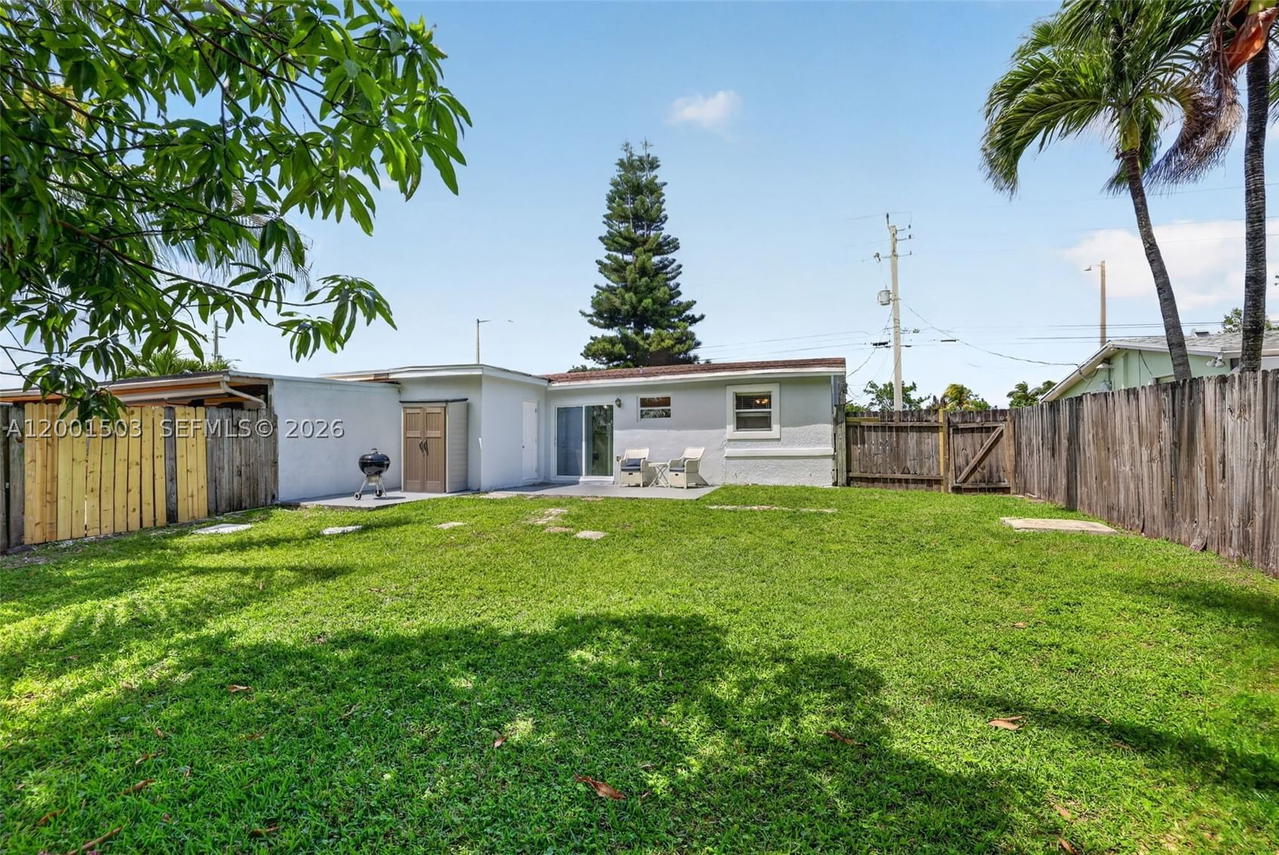 Real estate property located at 6878 15th St, Broward, Springbank Park Sec 2, North Lauderdale, FL
