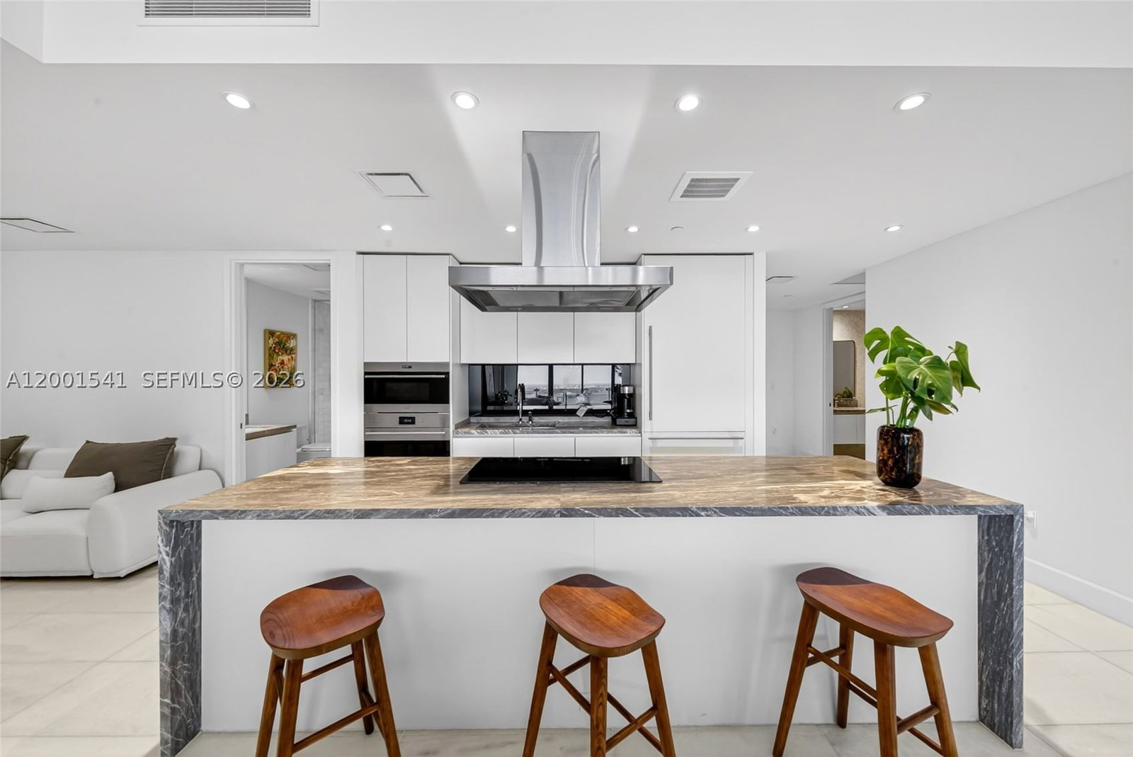 Real estate property located at 700 26 Ter #3602, Miami-dade, Missoni Baia, Miami, FL