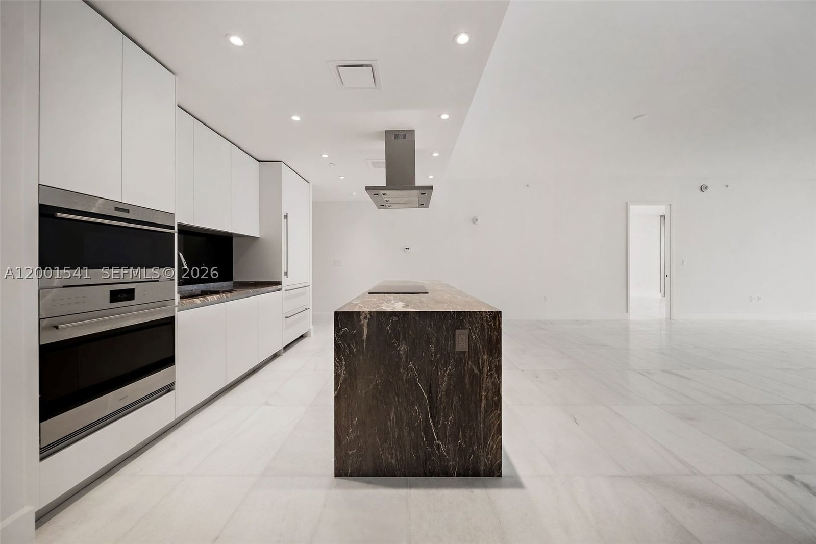 Real estate property located at 700 26 Ter #3602, Miami-dade, Missoni Baia, Miami, FL