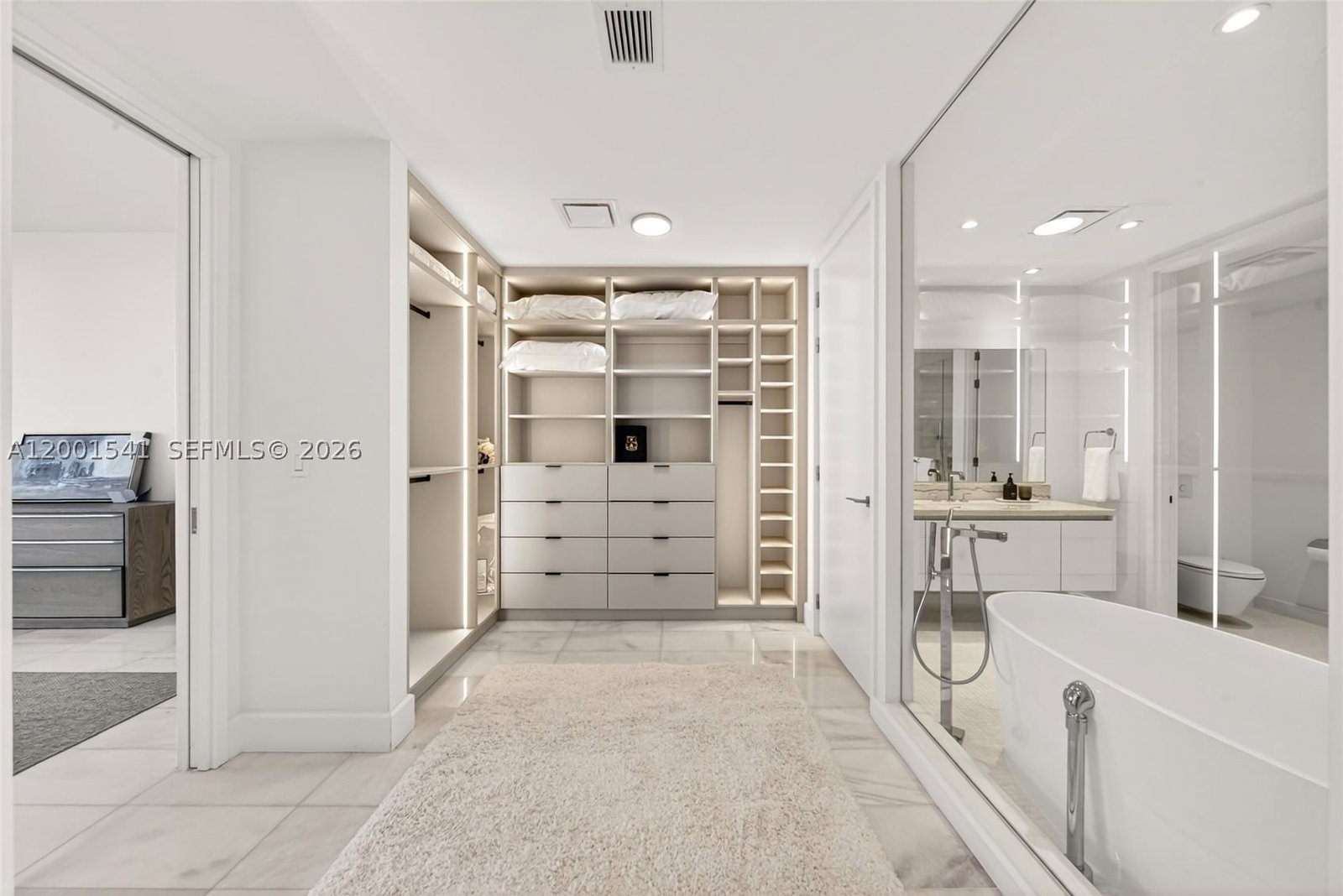 Real estate property located at 700 26 Ter #3602, Miami-dade, Missoni Baia, Miami, FL
