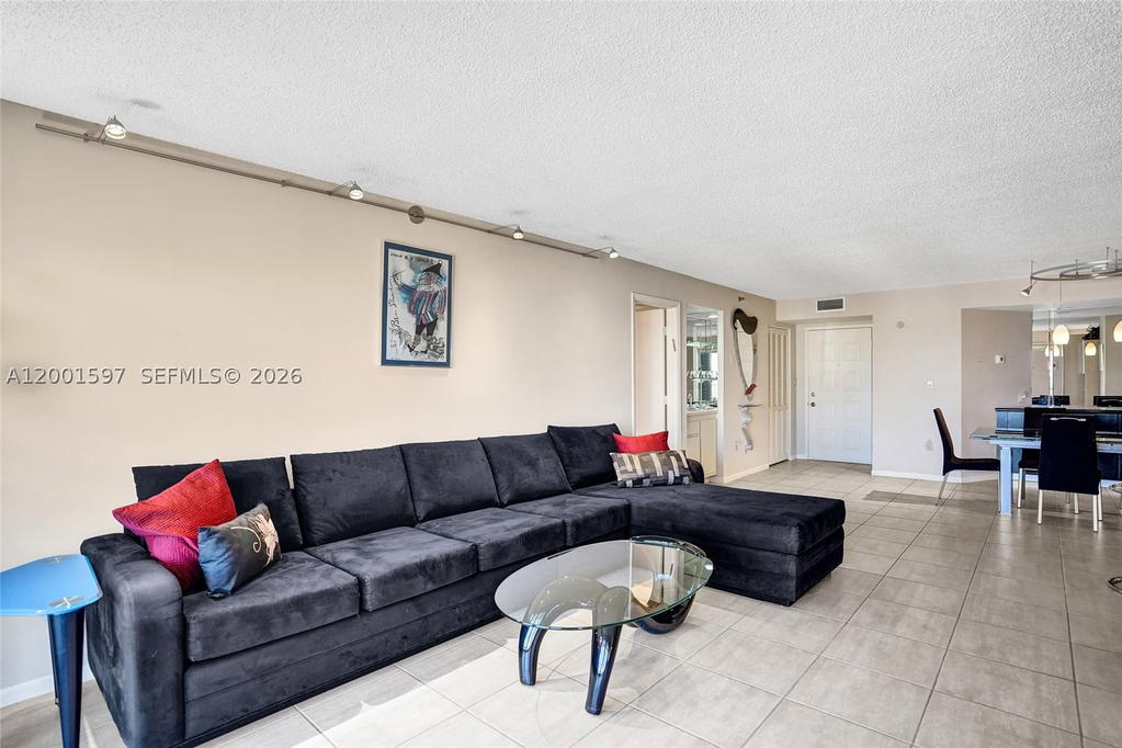 Real estate property located at 1201 Ocean Dr #604N, Broward, Summit Condo, Hollywood, FL