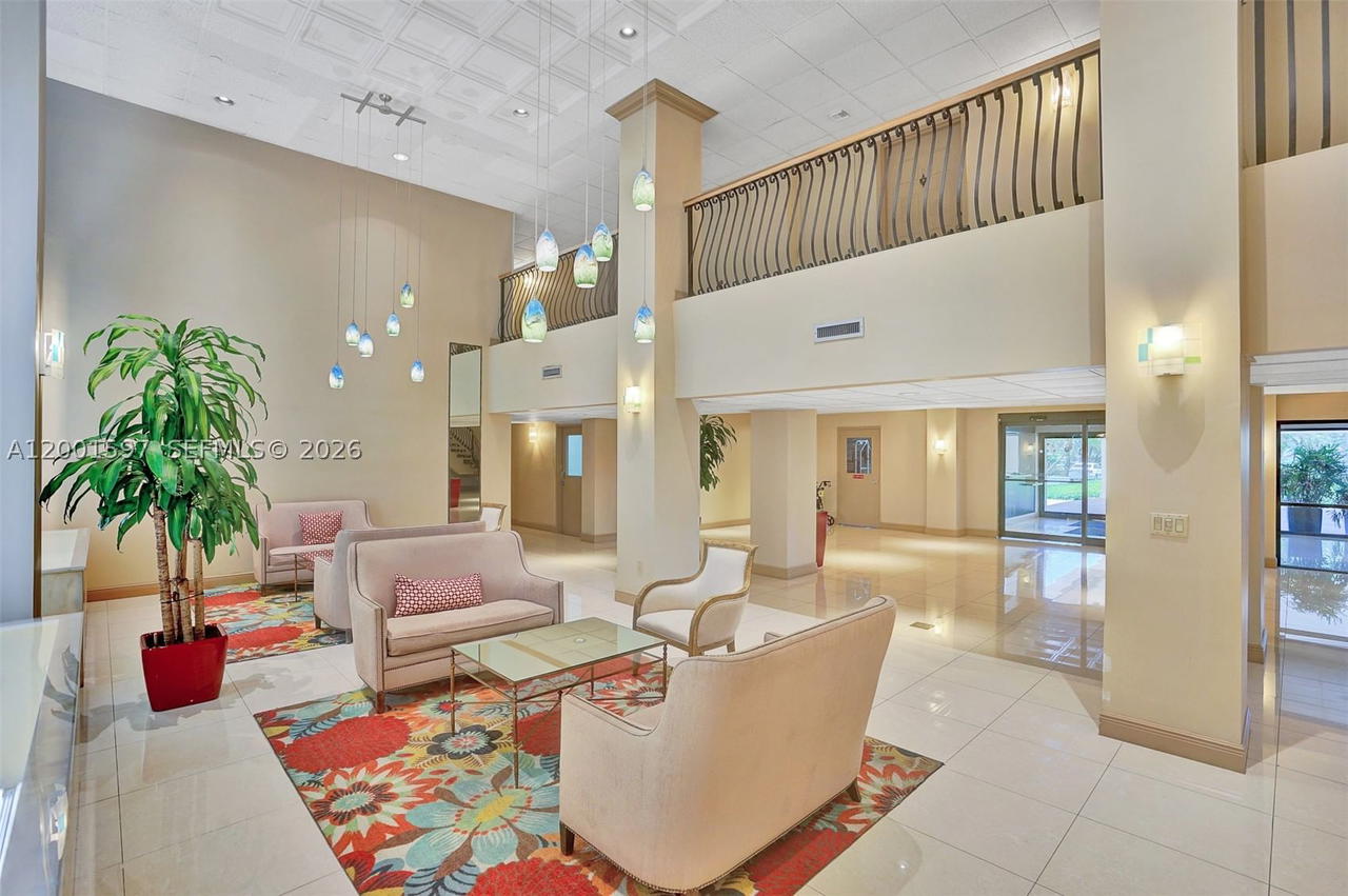 Real estate property located at 1201 Ocean Dr #604N, Broward, Summit Condo, Hollywood, FL