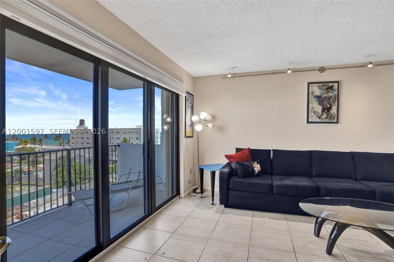 Real estate property located at 1201 Ocean Dr #604N, Broward, Summit Condo, Hollywood, FL