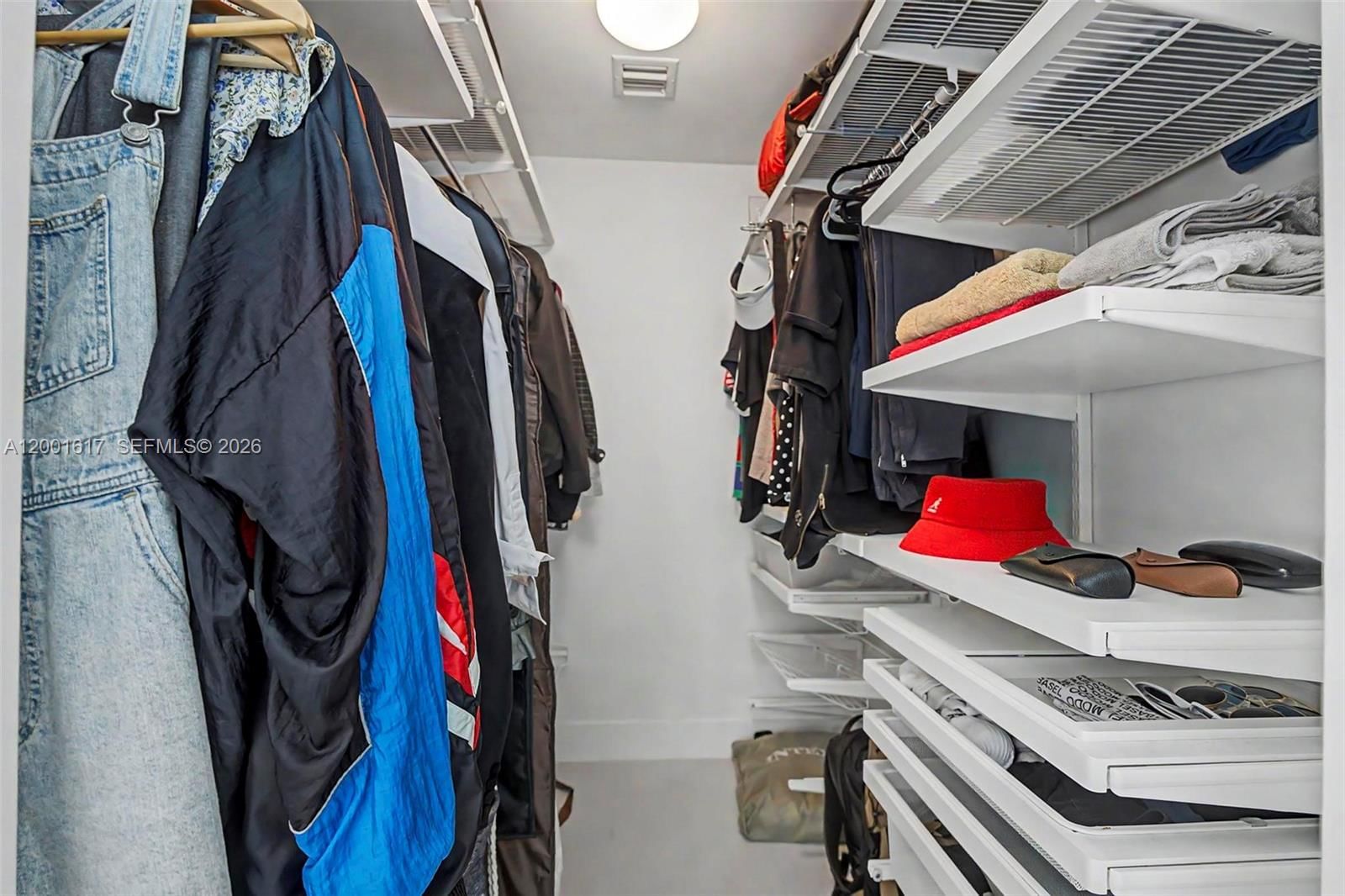 Real estate property located at 253 2nd St #1608, Miami-dade, Vizcayne South Condo, Miami, FL