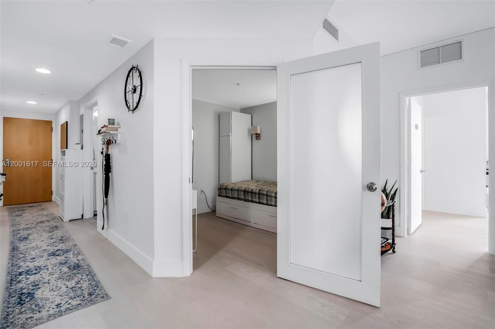 Real estate property located at 253 2nd St #1608, Miami-dade, Vizcayne South Condo, Miami, FL