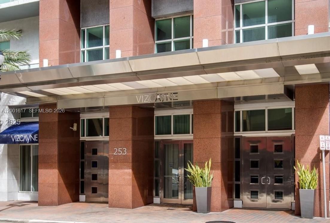 Real estate property located at 253 2nd St #1608, Miami-dade, Vizcayne South Condo, Miami, FL