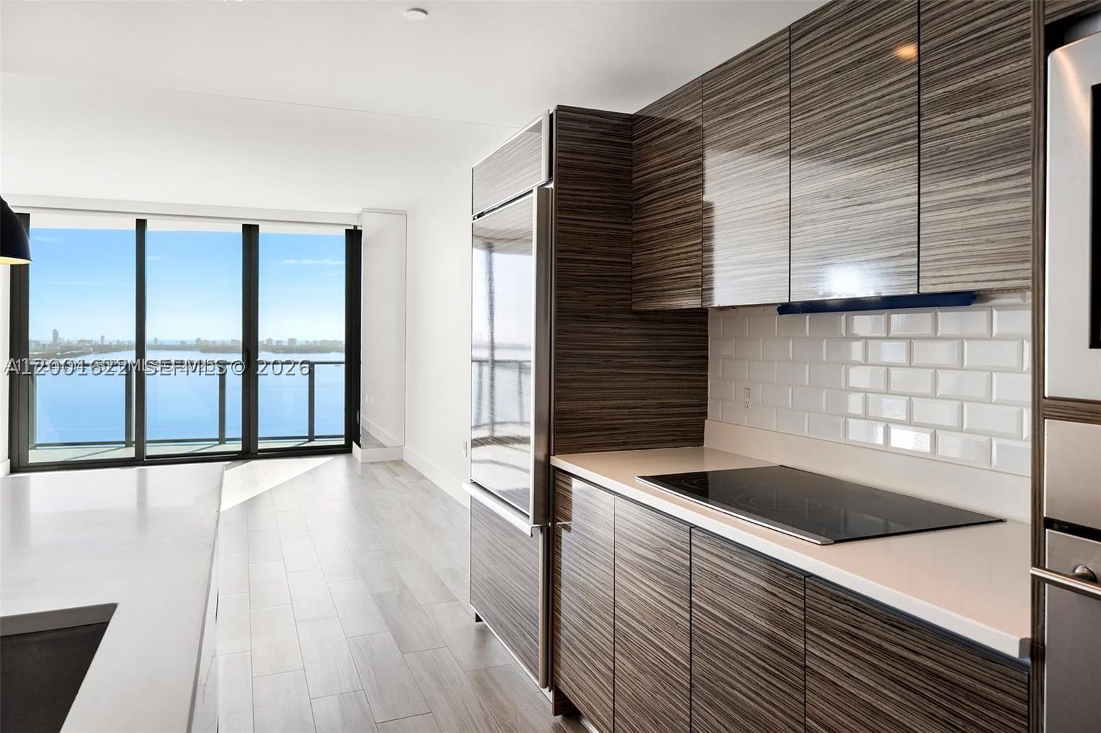 Real estate property located at 460 28th St #2707, Miami-dade, Icon Bay Condo, Miami, FL