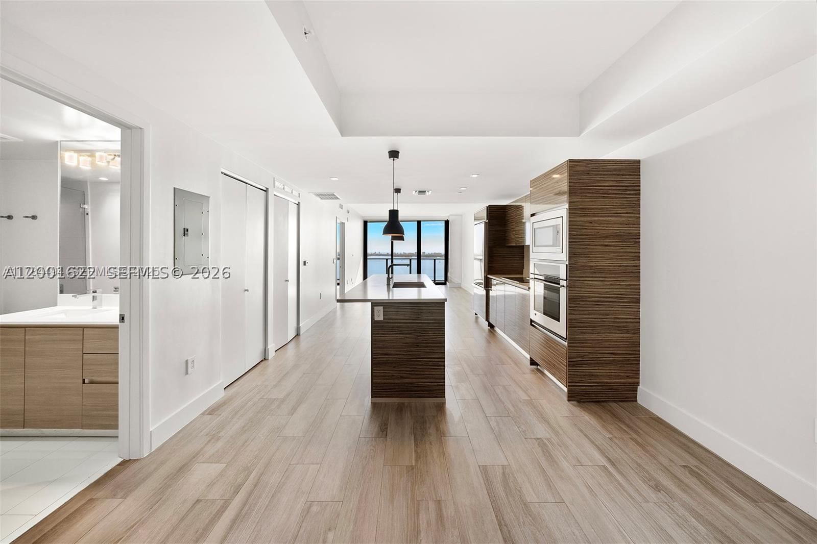 Real estate property located at 460 28th St #2707, Miami-dade, Icon Bay Condo, Miami, FL
