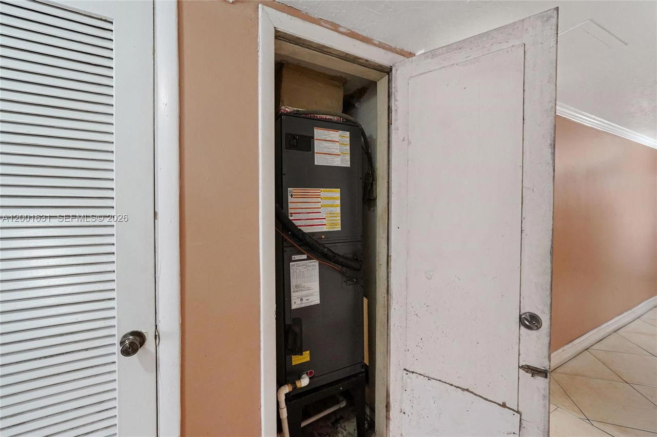 Real estate property located at 1305 53rd St #429, Miami-dade, Villa Catalina Condo, Hialeah, FL