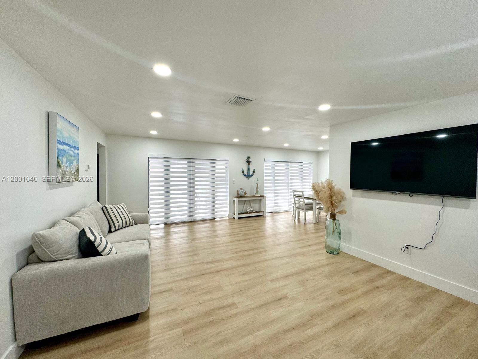 Real estate property located at 7200 12th Ave, Miami-dade, Lake Laurence North, Hialeah, FL