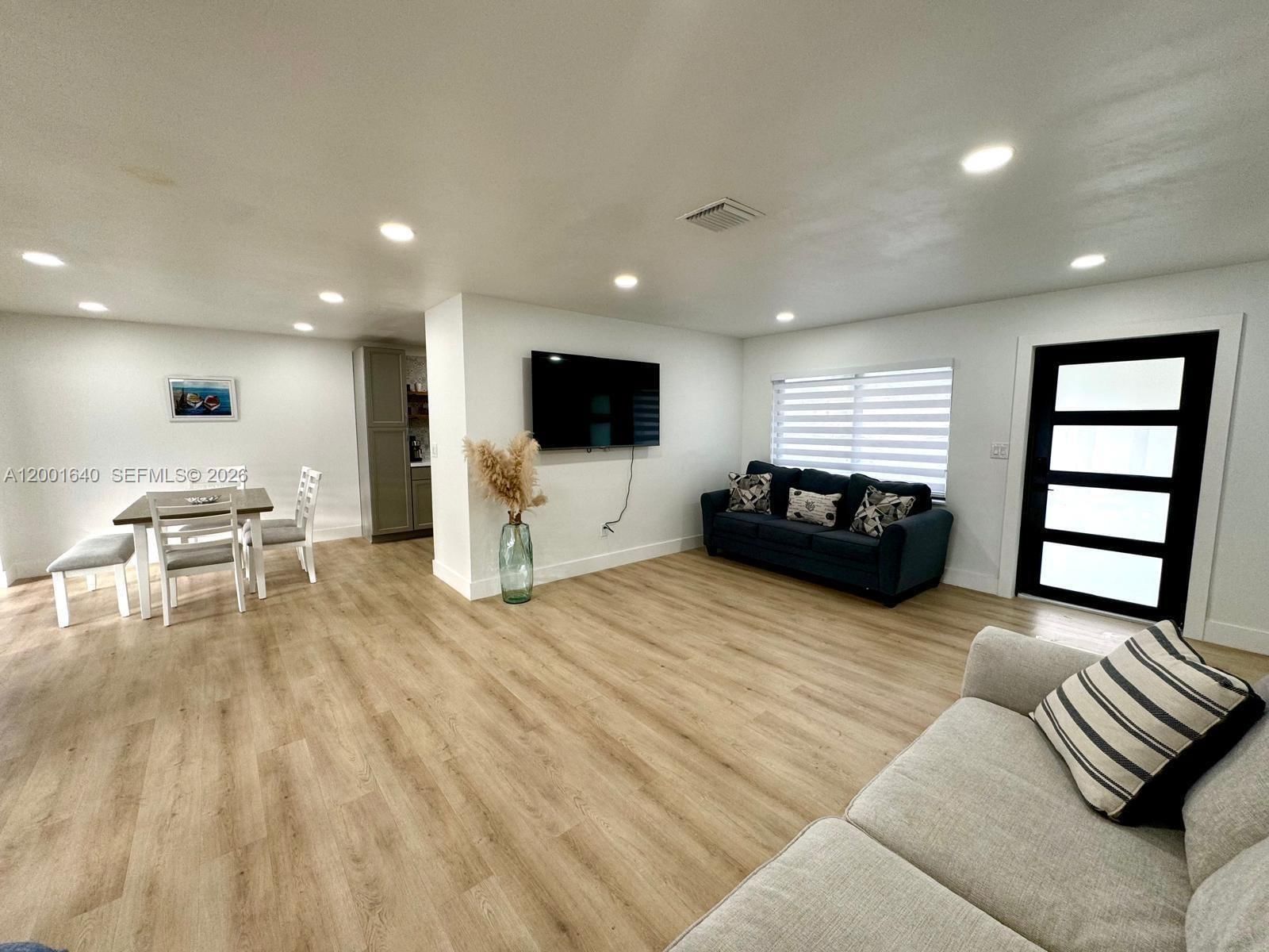 Real estate property located at 7200 12th Ave, Miami-dade, Lake Laurence North, Hialeah, FL