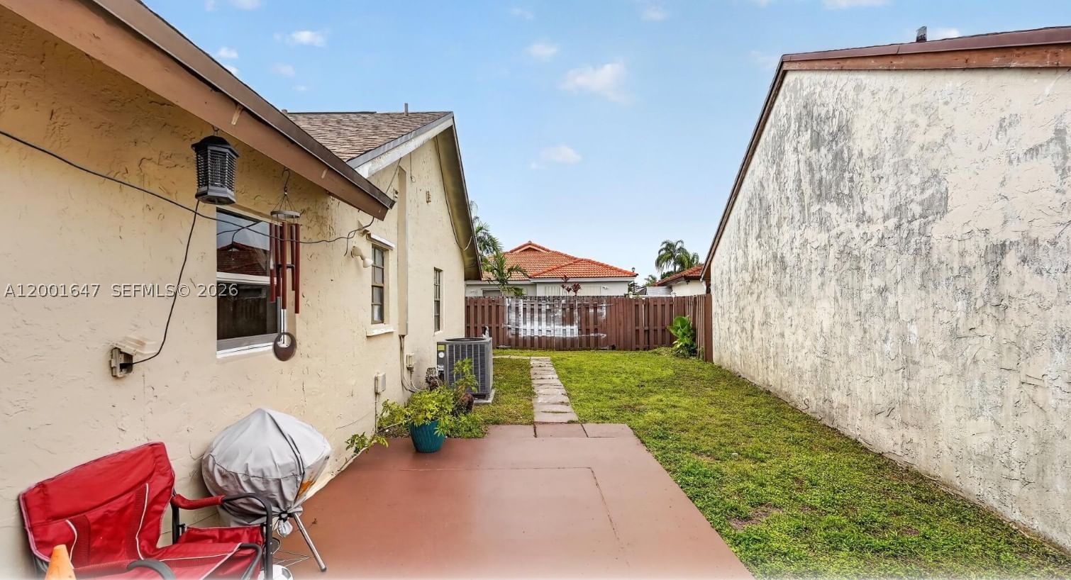 Real estate property located at 7010 103rd Pl, Miami-dade, Pueblo Del Sol Sec 1, Miami, FL