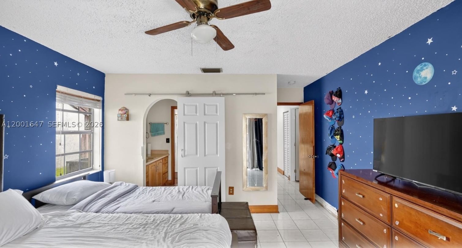 Real estate property located at 7010 103rd Pl, Miami-dade, Pueblo Del Sol Sec 1, Miami, FL