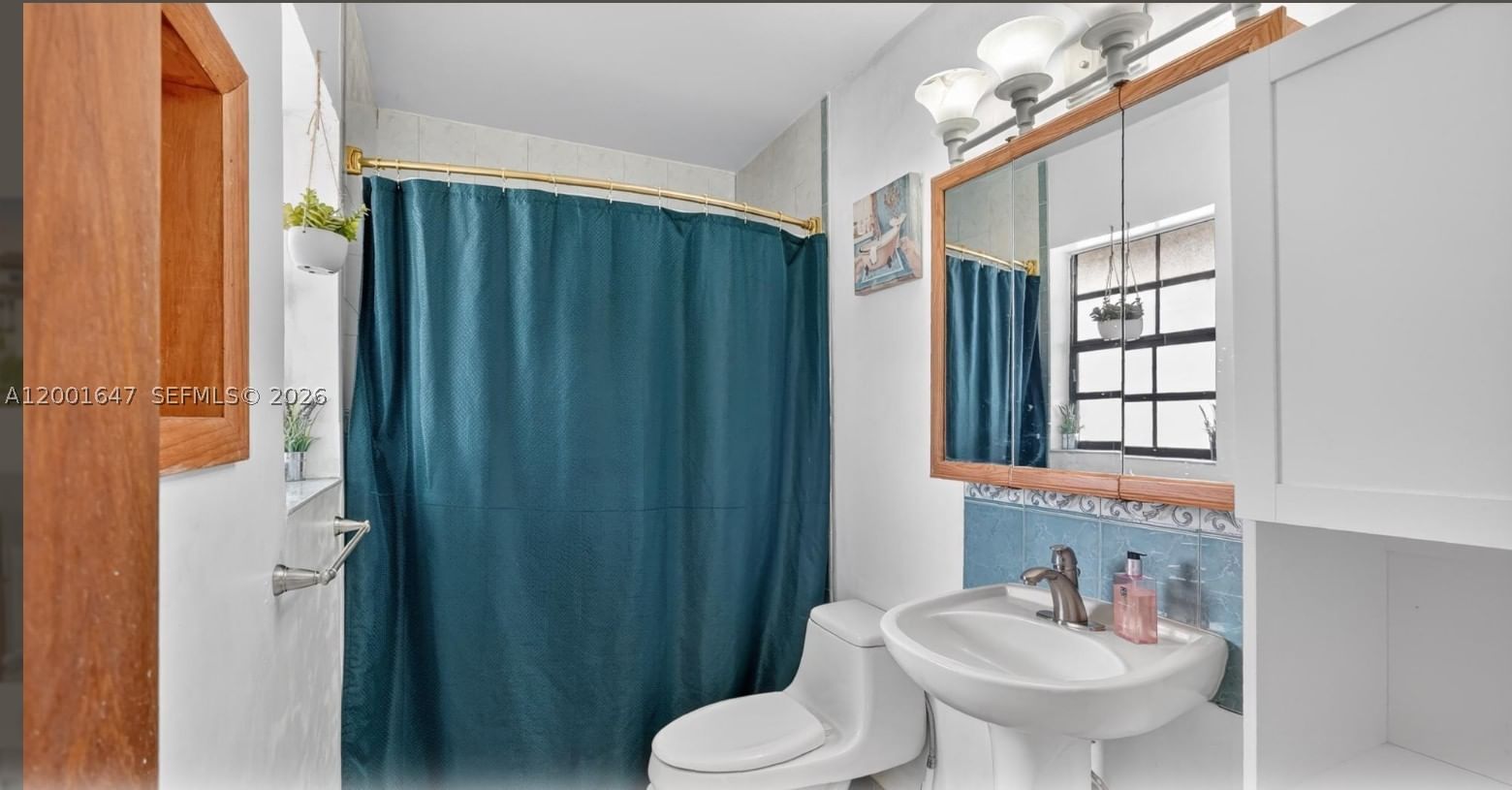 Real estate property located at 7010 103rd Pl, Miami-dade, Pueblo Del Sol Sec 1, Miami, FL