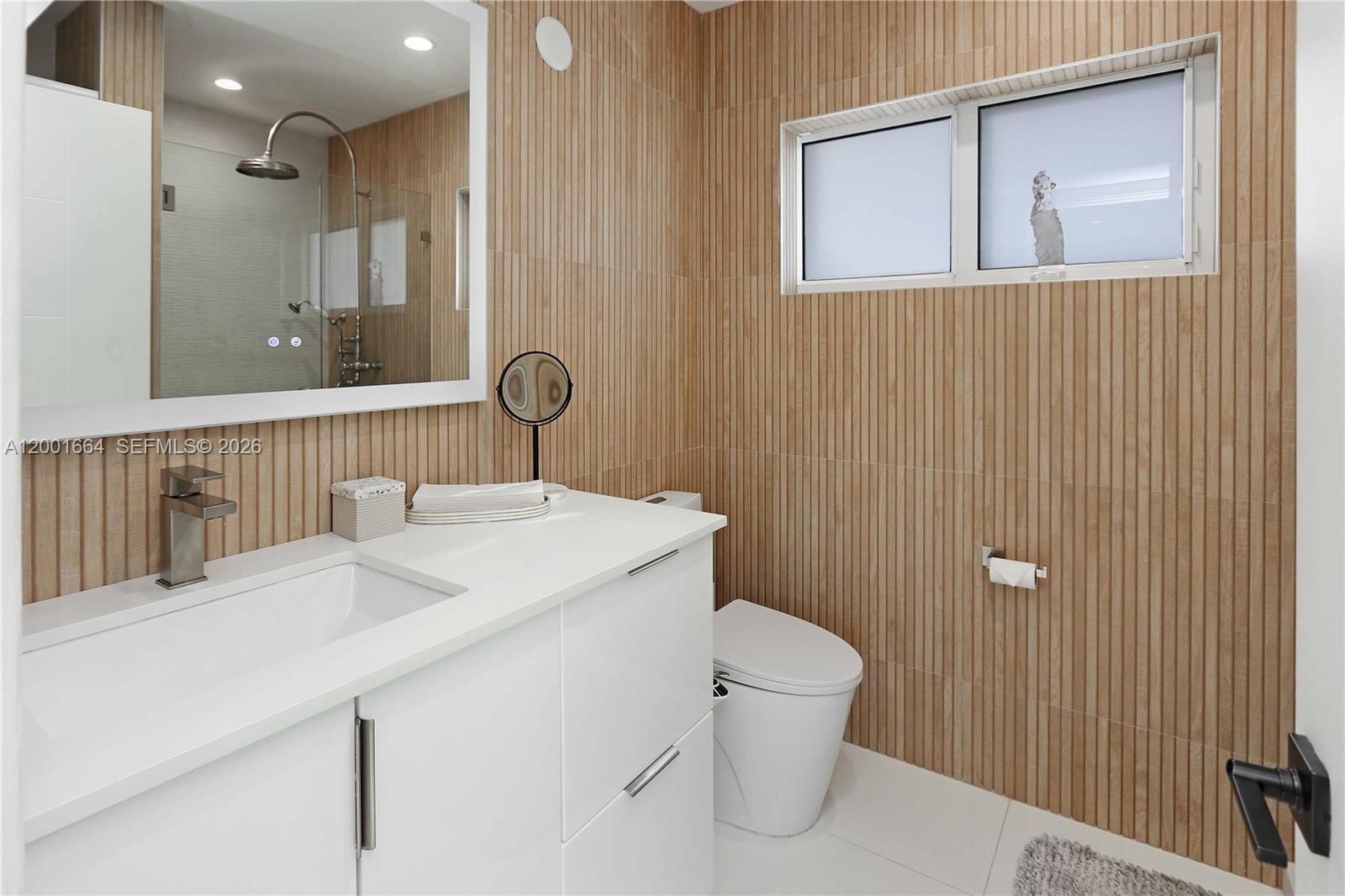 Real estate property located at 1220 Azalea Cres, Broward, Hollywood Golf Estates Se, Hollywood, FL