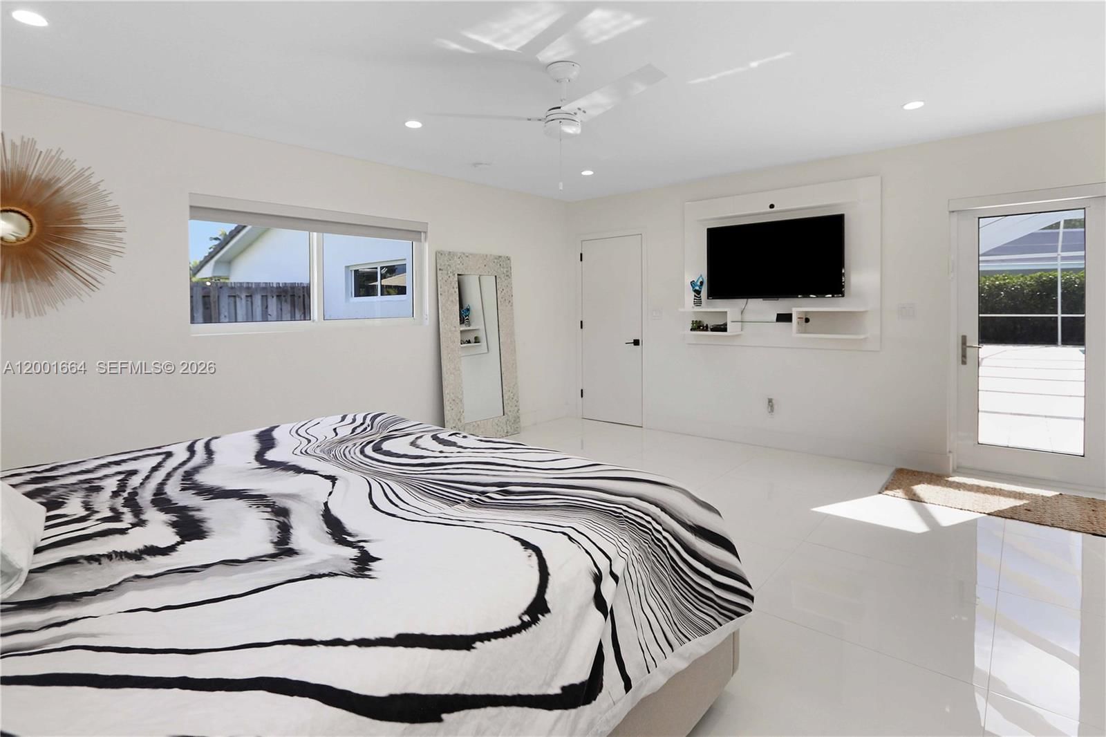 Real estate property located at 1220 Azalea Cres, Broward, Hollywood Golf Estates Se, Hollywood, FL