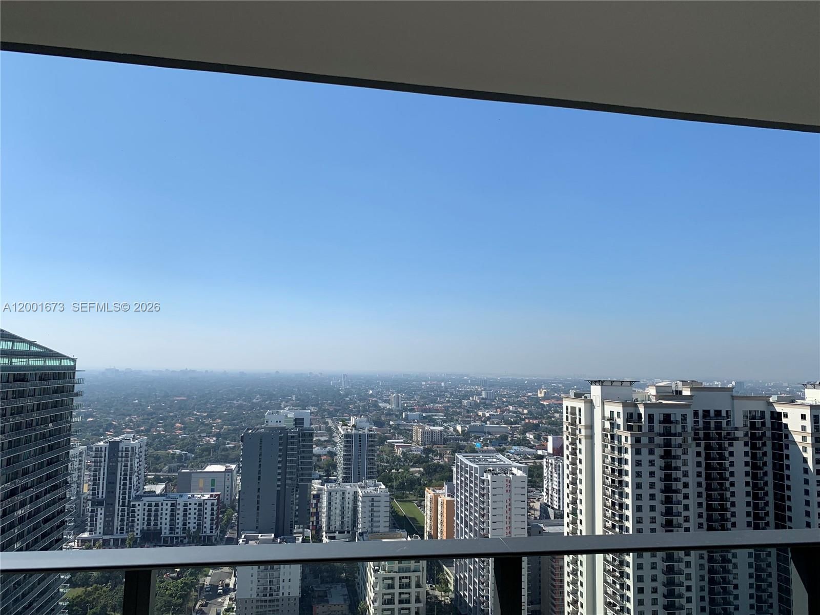 Real estate property located at 1000 Brickell Plz #3904, Miami-dade, Brickell Flatiron Condo, Miami, FL