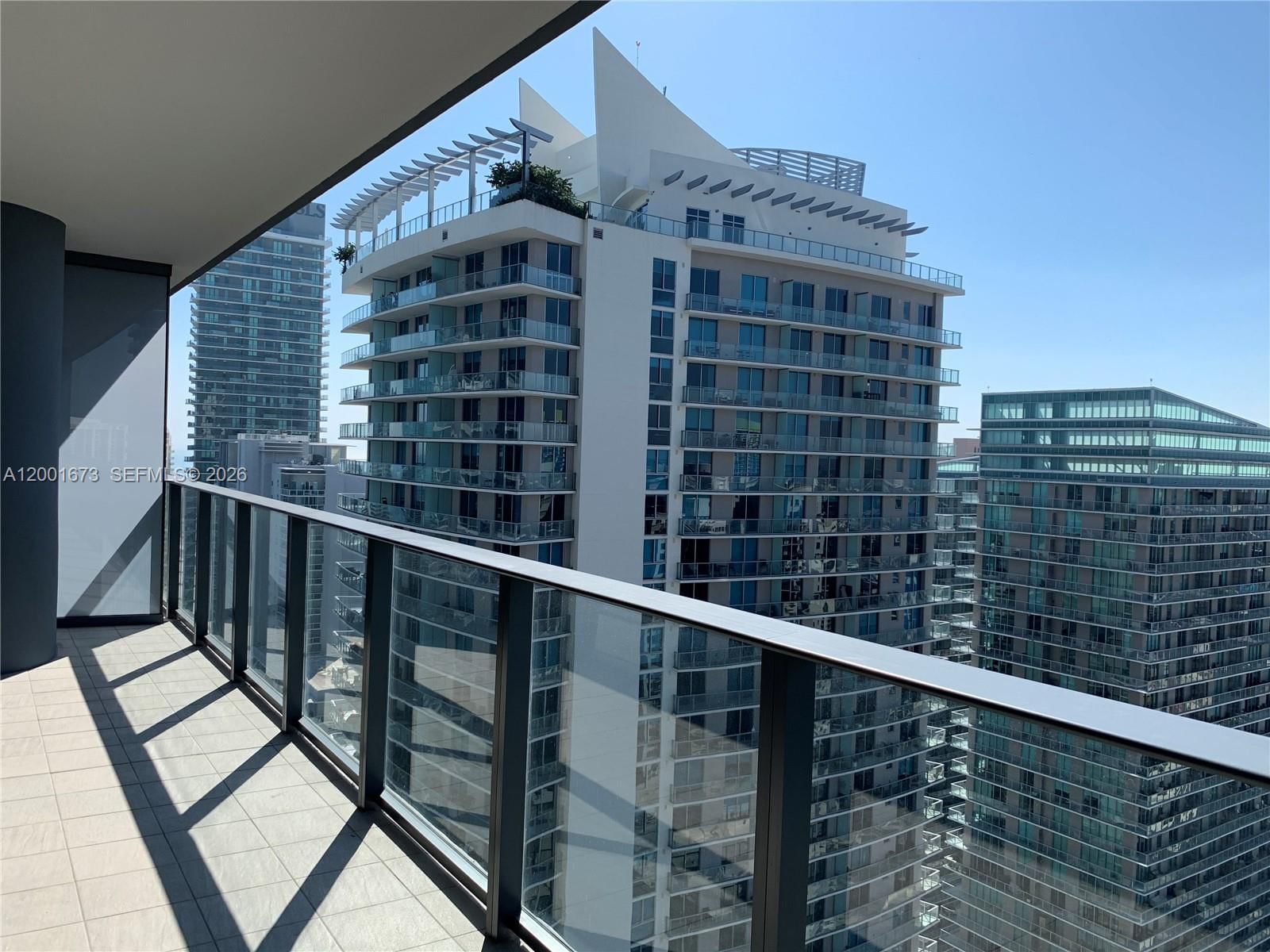 Real estate property located at 1000 Brickell Plz #3904, Miami-dade, Brickell Flatiron Condo, Miami, FL