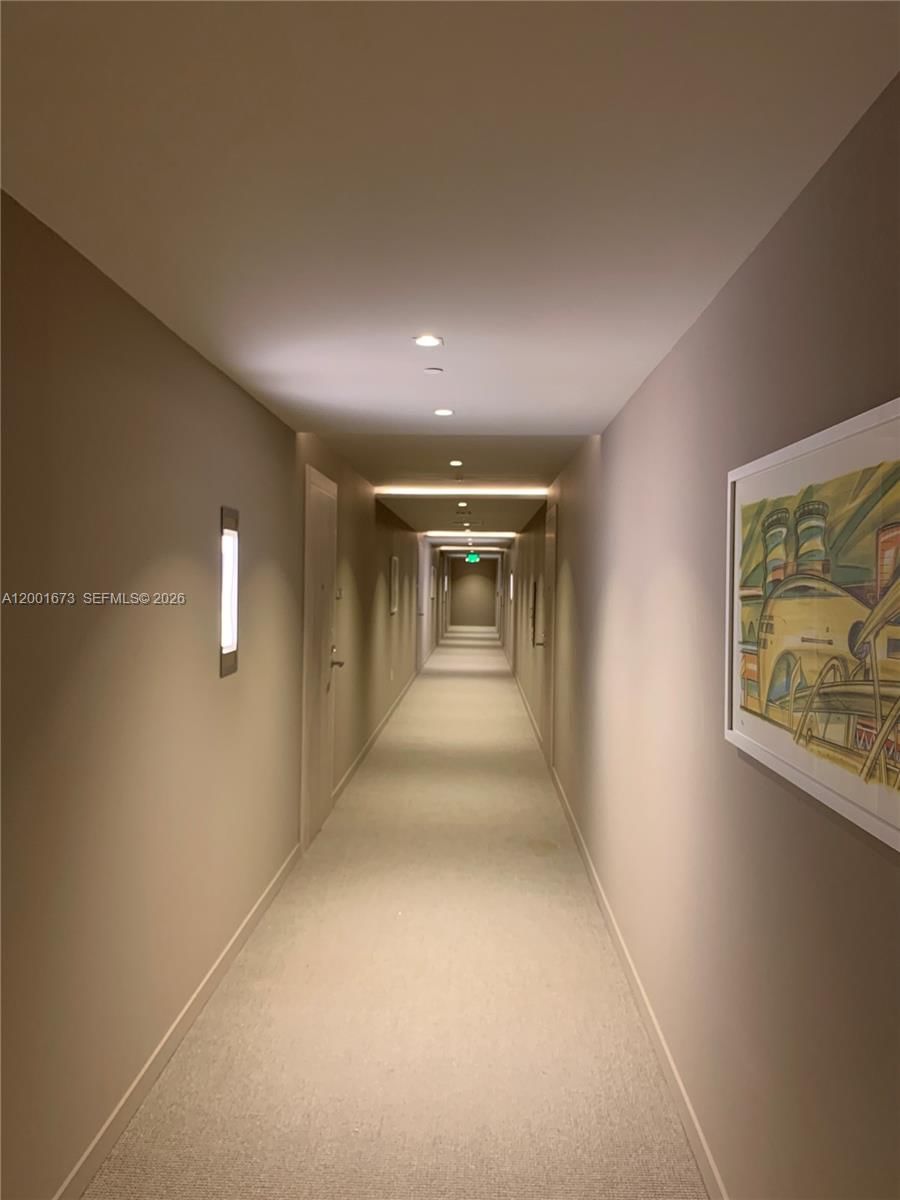 Real estate property located at 1000 Brickell Plz #3904, Miami-dade, Brickell Flatiron Condo, Miami, FL