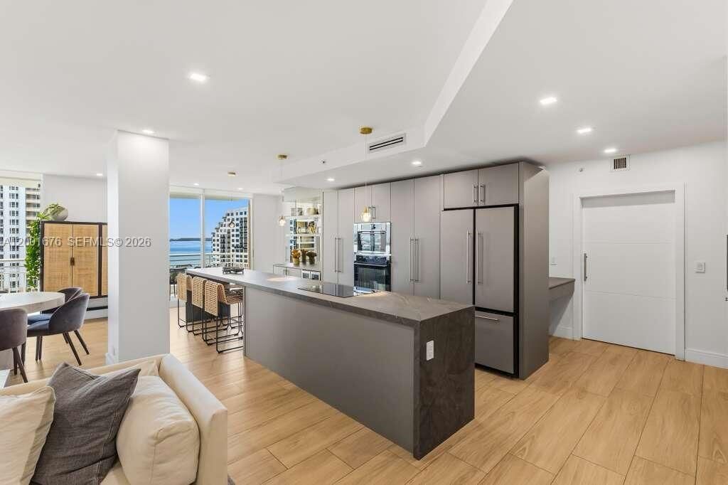 Real estate property located at 888 Brickell Key Dr #1207, Miami-dade, One Tequesta Point Condo, Miami, FL