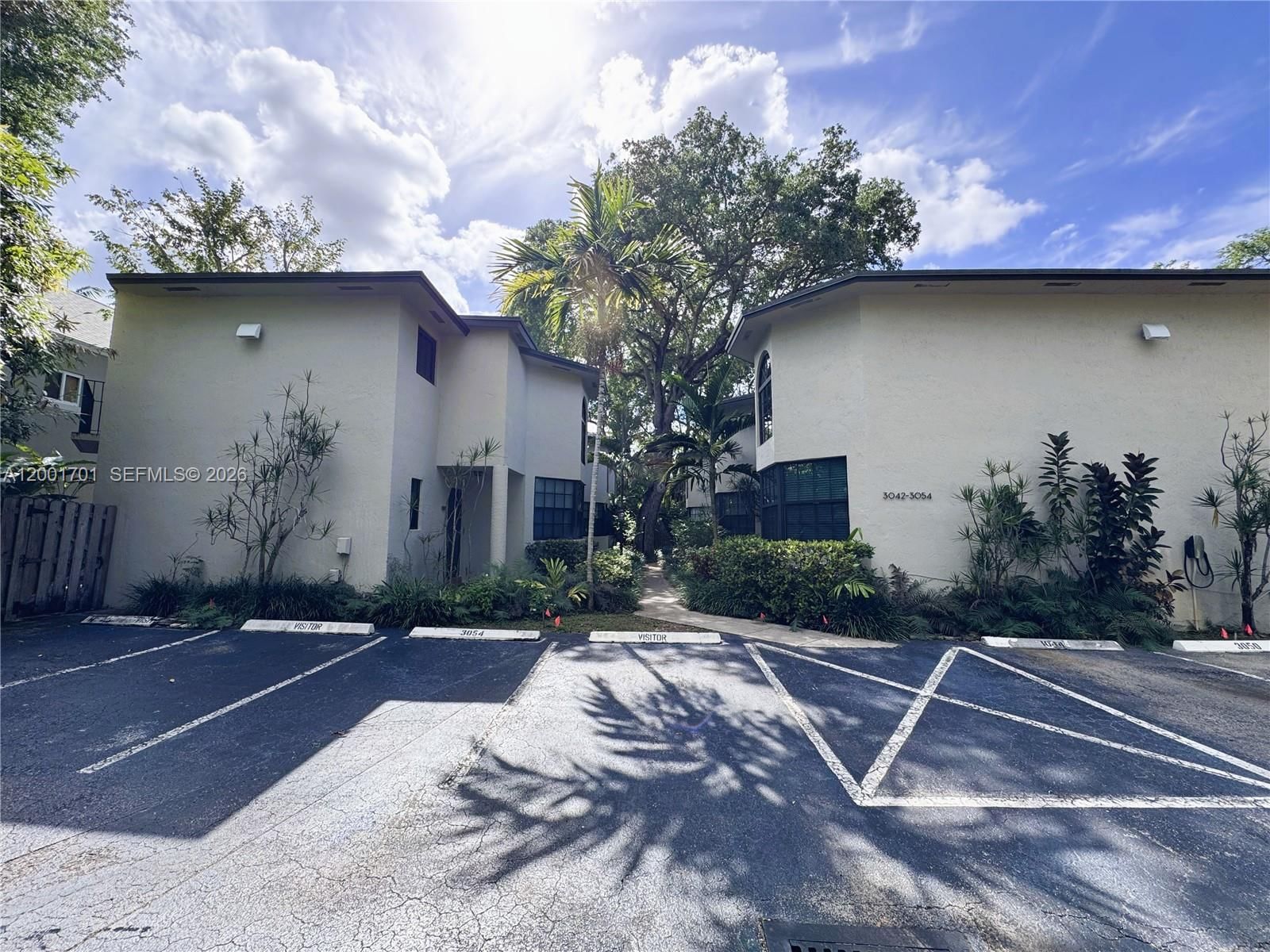 Real estate property located at 3054 Center St #3054, Miami-dade, Center Grove Villas Condo, Miami, FL