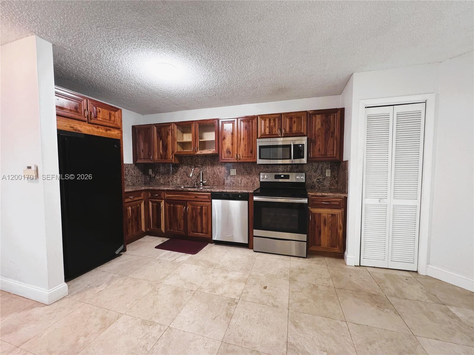 Real estate property located at 3054 Center St #3054, Miami-dade, Center Grove Villas Condo, Miami, FL