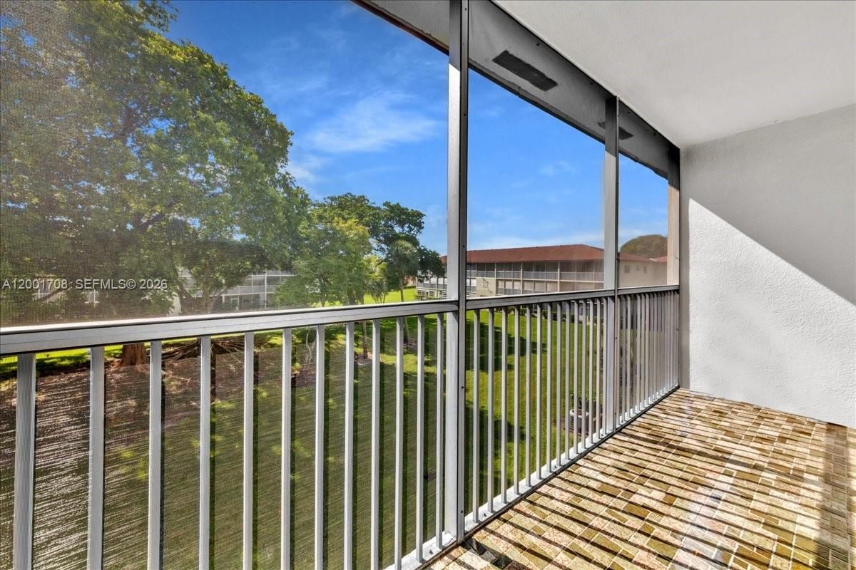 Real estate property located at 13500 1st St #307U, Broward, New Hampton At Century Vi, Pembroke Pines, FL