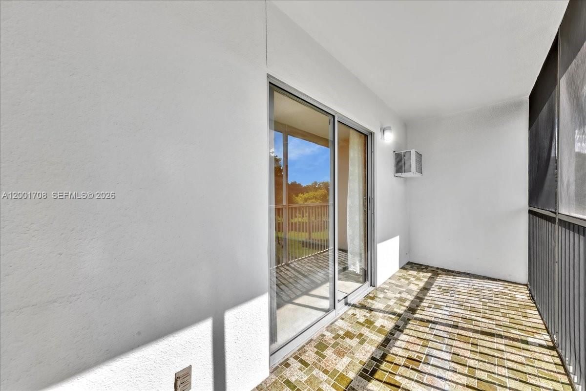 Real estate property located at 13500 1st St #307U, Broward, New Hampton At Century Vi, Pembroke Pines, FL