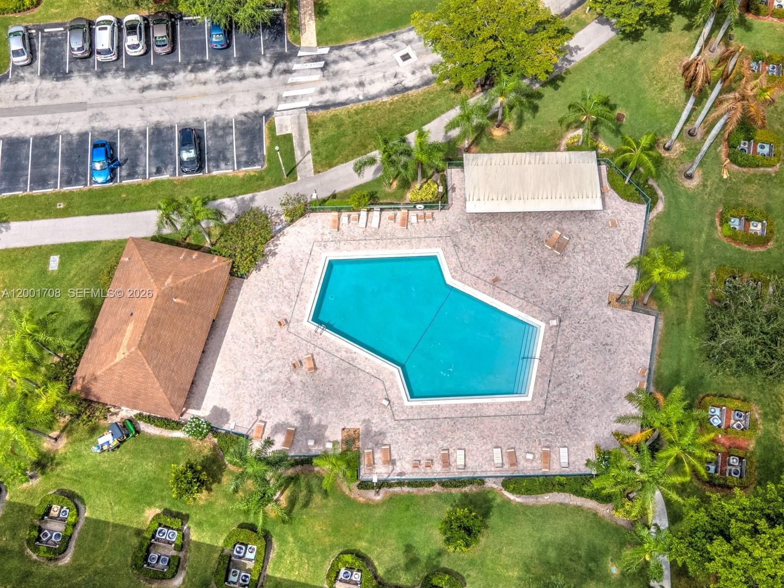 Real estate property located at 13500 1st St #307U, Broward, New Hampton At Century Vi, Pembroke Pines, FL