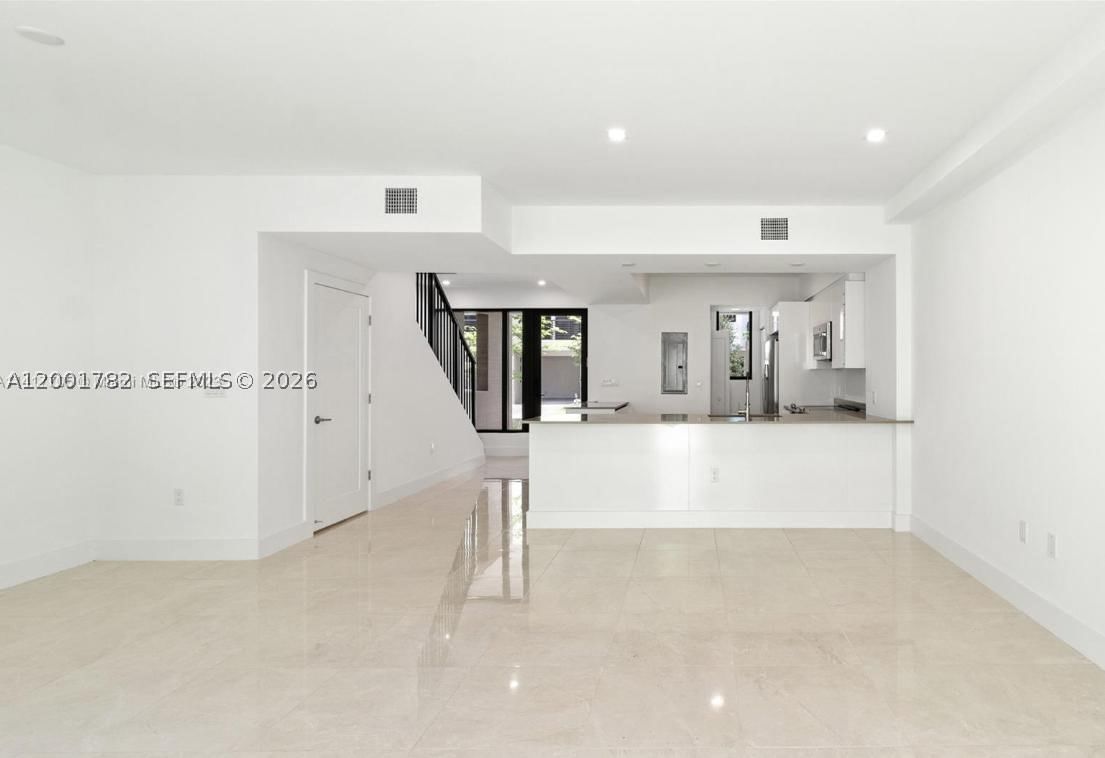 Real estate property located at 4130 Oak Pl #4130, Broward, Oaks Place, Dania Beach, FL