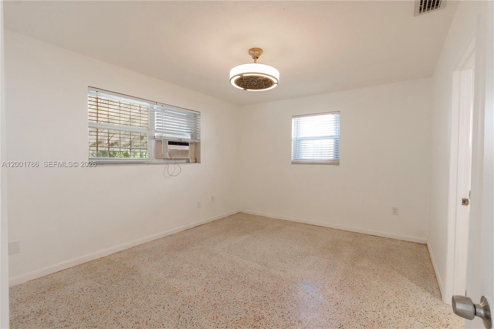 Real estate property located at 565 160th Ter, Miami-dade, Fulford Highlands 3 Addn, Miami, FL