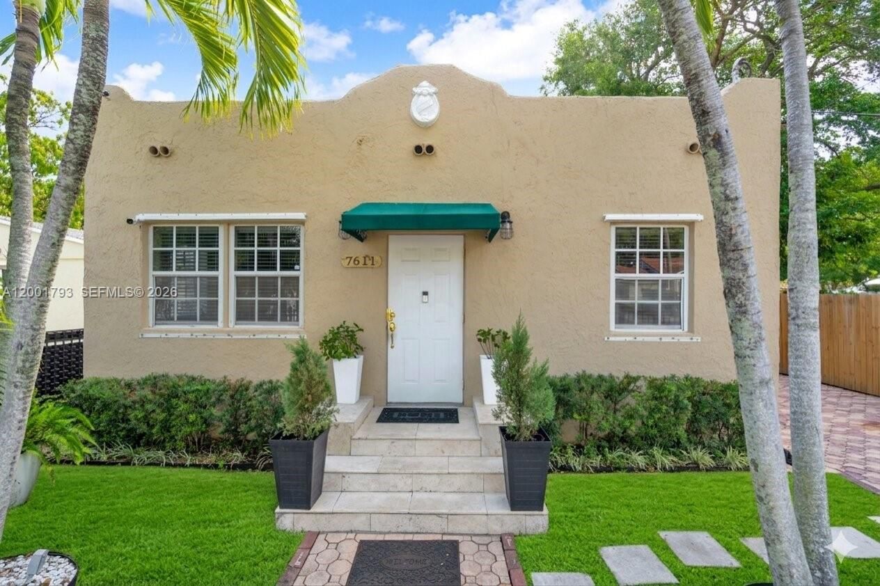 Real estate property located at 7611 3rd Ave, Miami-dade, Pinemount, Miami, FL