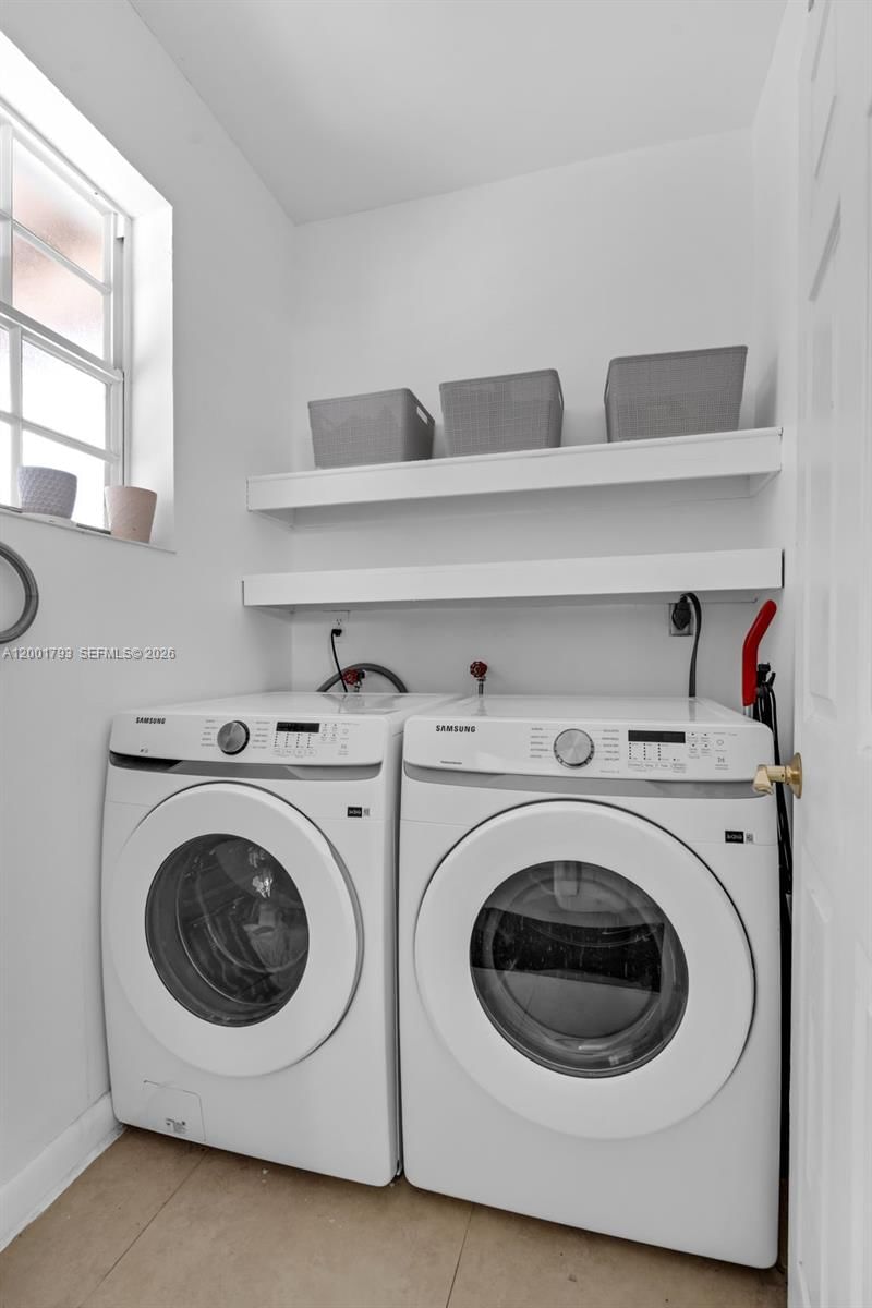 Real estate property located at 7611 3rd Ave, Miami-dade, Pinemount, Miami, FL