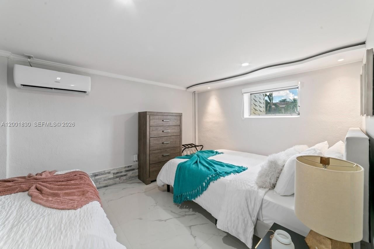 Real estate property located at 18901 10th Ct, Miami-dade, Norwood 3 Addn Sec 1, Miami Gardens, FL