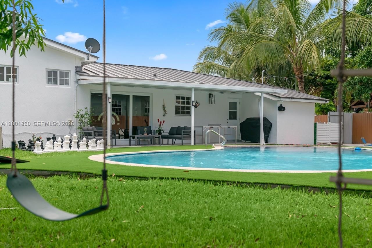 Real estate property located at 18901 10th Ct, Miami-dade, Norwood 3 Addn Sec 1, Miami Gardens, FL