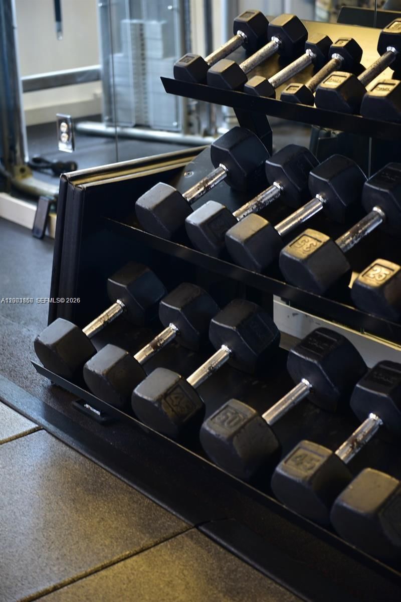 Real estate property located at 3250 1st Ave #321, Miami-dade, Midblock Miami Condo, Miami, FL