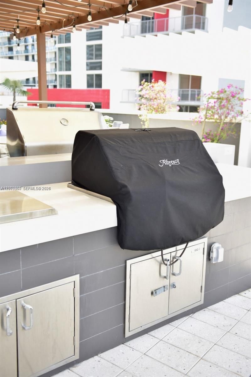 Real estate property located at 3250 1st Ave #321, Miami-dade, Midblock Miami Condo, Miami, FL