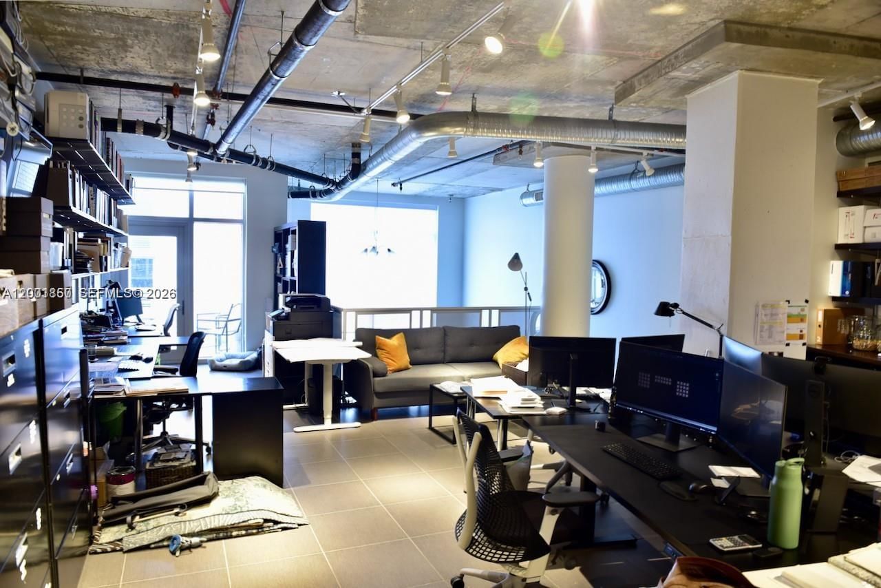 Real estate property located at 3250 1st Ave #321, Miami-dade, Midblock Miami Condo, Miami, FL