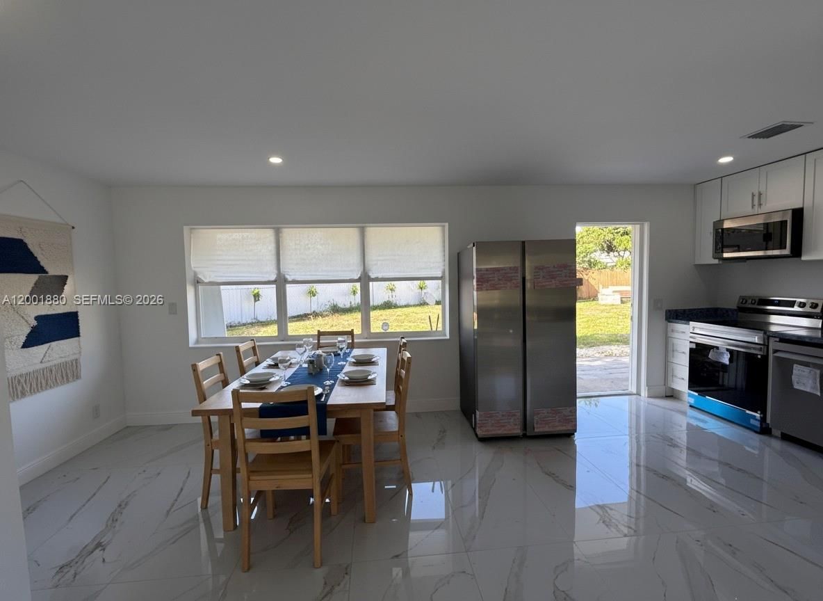 Real estate property located at 1606 12th Ave, Broward, Lauderdale Villas, Fort Lauderdale, FL