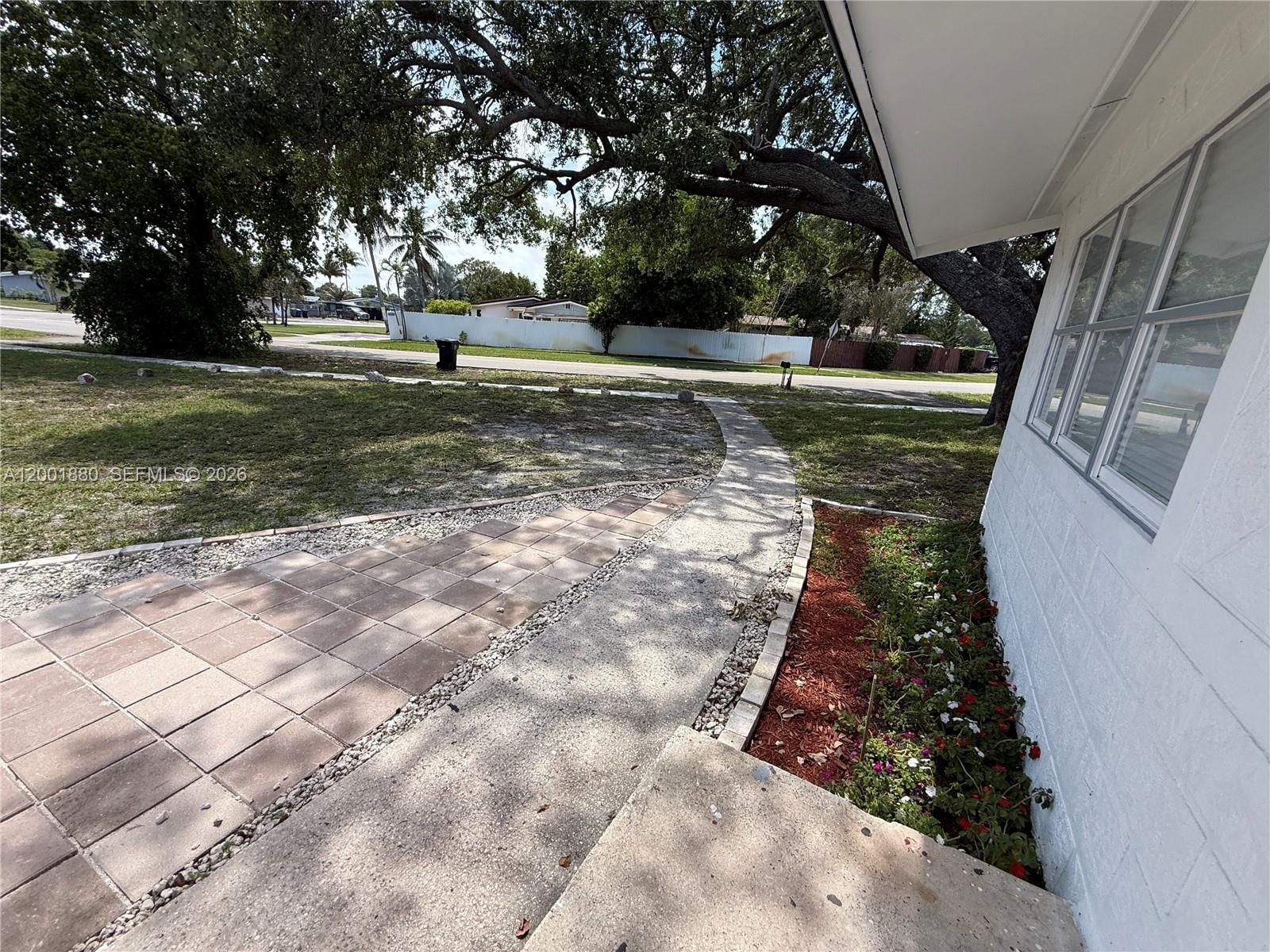 Real estate property located at 1606 12th Ave, Broward, Lauderdale Villas, Fort Lauderdale, FL