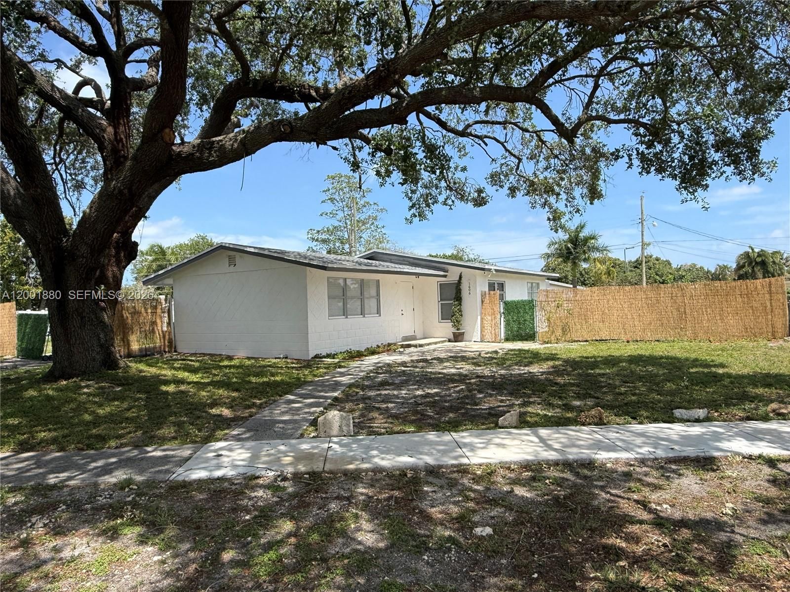 Real estate property located at 1606 12th Ave, Broward, Lauderdale Villas, Fort Lauderdale, FL