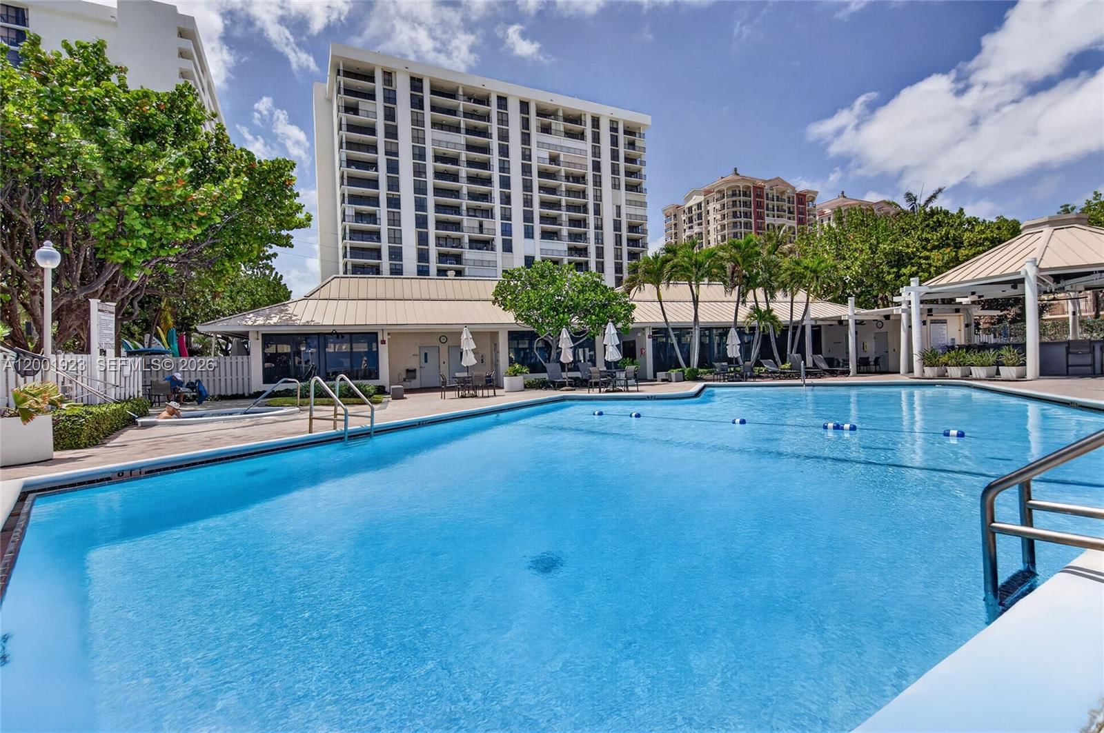 Real estate property located at 1905 Ocean Blvd #4F, Broward, Shore Club Condo, Fort Lauderdale, FL