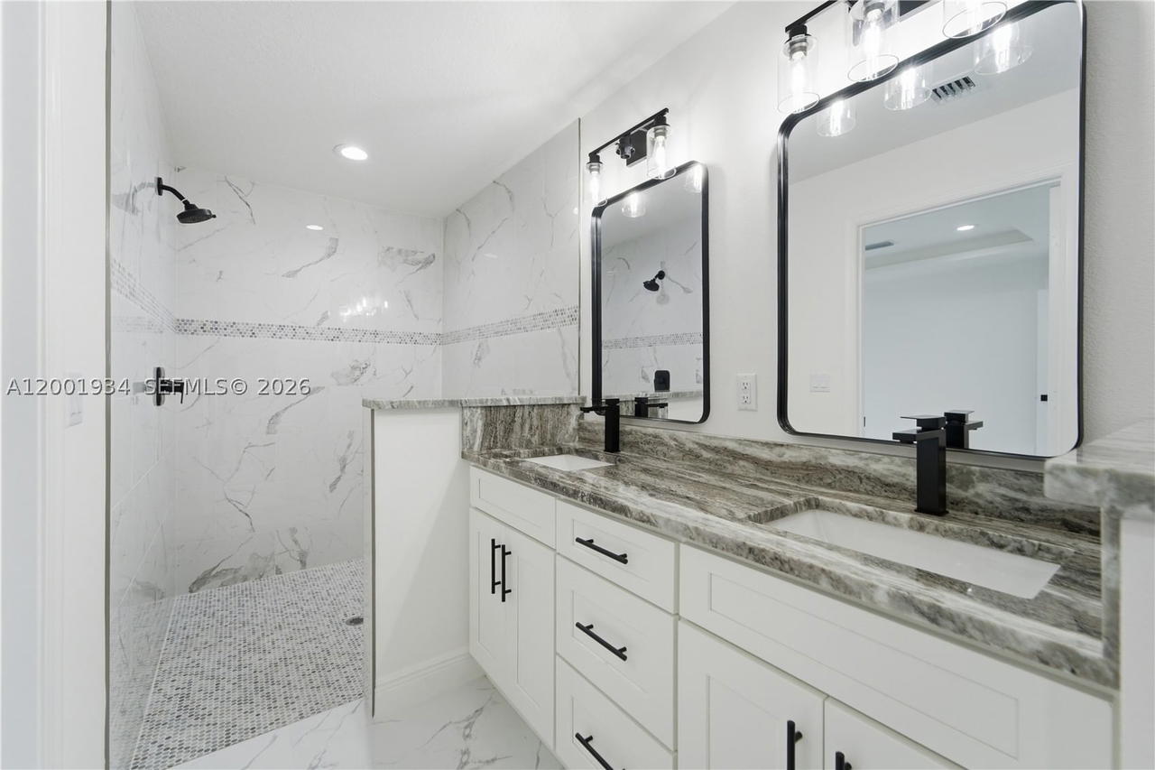 Real estate property located at 2857 Cabana Ln, St Lucie, Port St Lucie Section 40, Port St Lucie, FL
