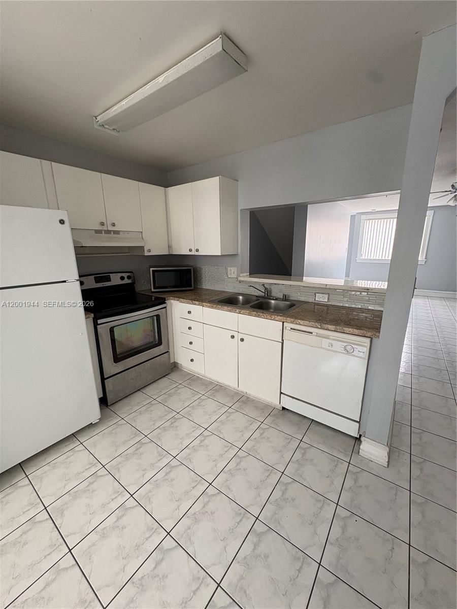 Real estate property located at 12035 14th St #105, Miami-dade, Christy Place Villas &, Miami, FL