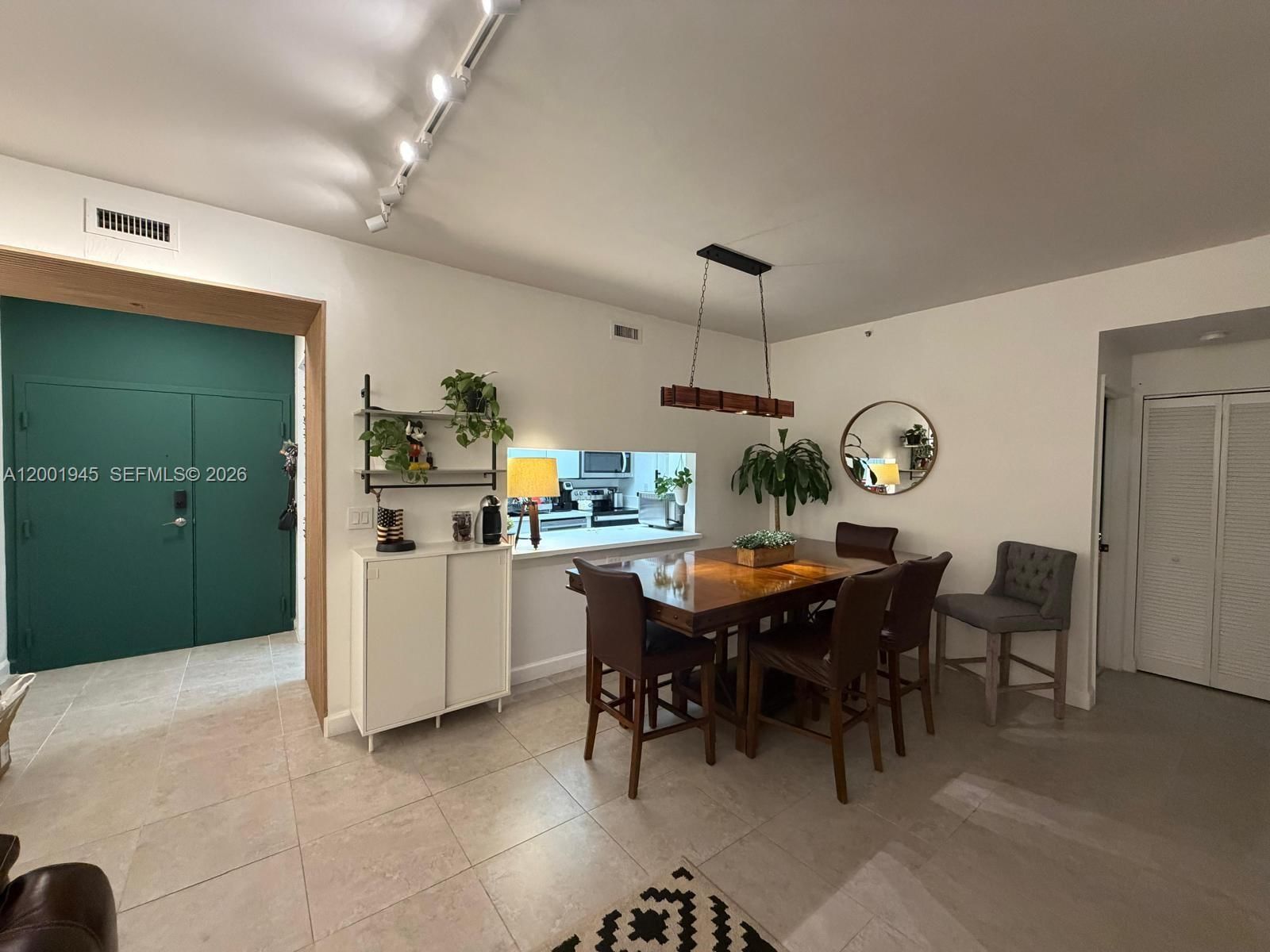 Real estate property located at 9725 52nd St #202, Miami-dade, Doral House Condo No 3, Doral, FL