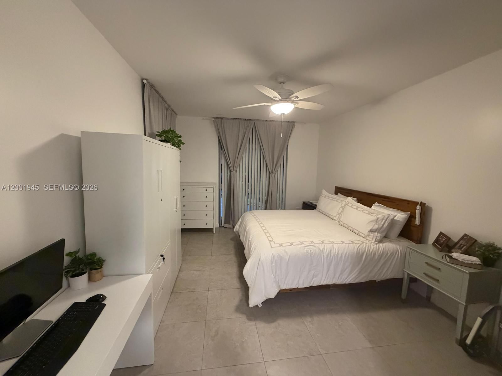 Real estate property located at 9725 52nd St #202, Miami-dade, Doral House Condo No 3, Doral, FL