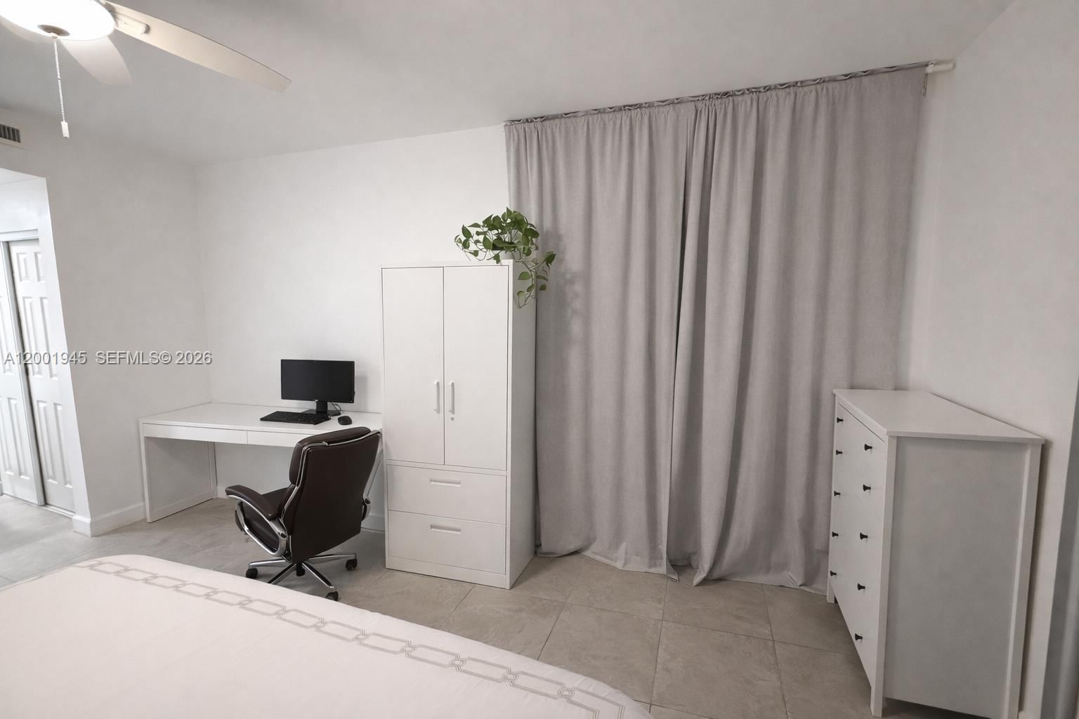 Real estate property located at 9725 52nd St #202, Miami-dade, Doral House Condo No 3, Doral, FL