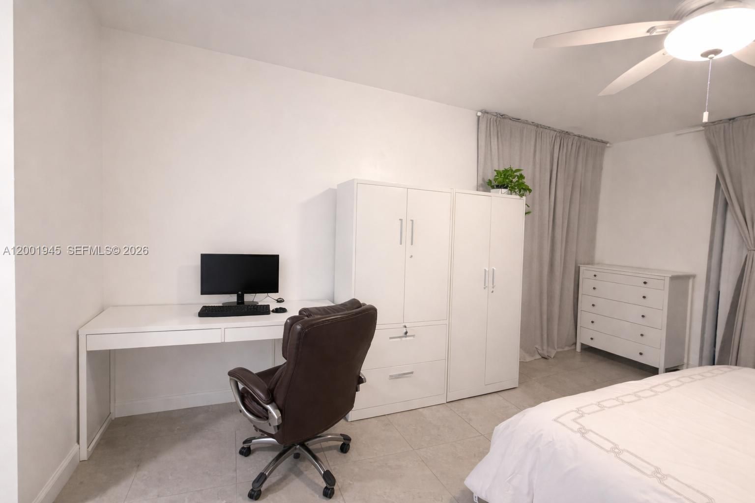 Real estate property located at 9725 52nd St #202, Miami-dade, Doral House Condo No 3, Doral, FL