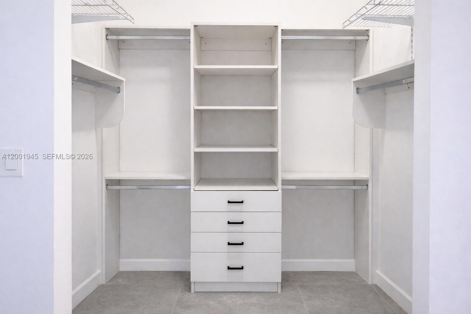 Real estate property located at 9725 52nd St #202, Miami-dade, Doral House Condo No 3, Doral, FL