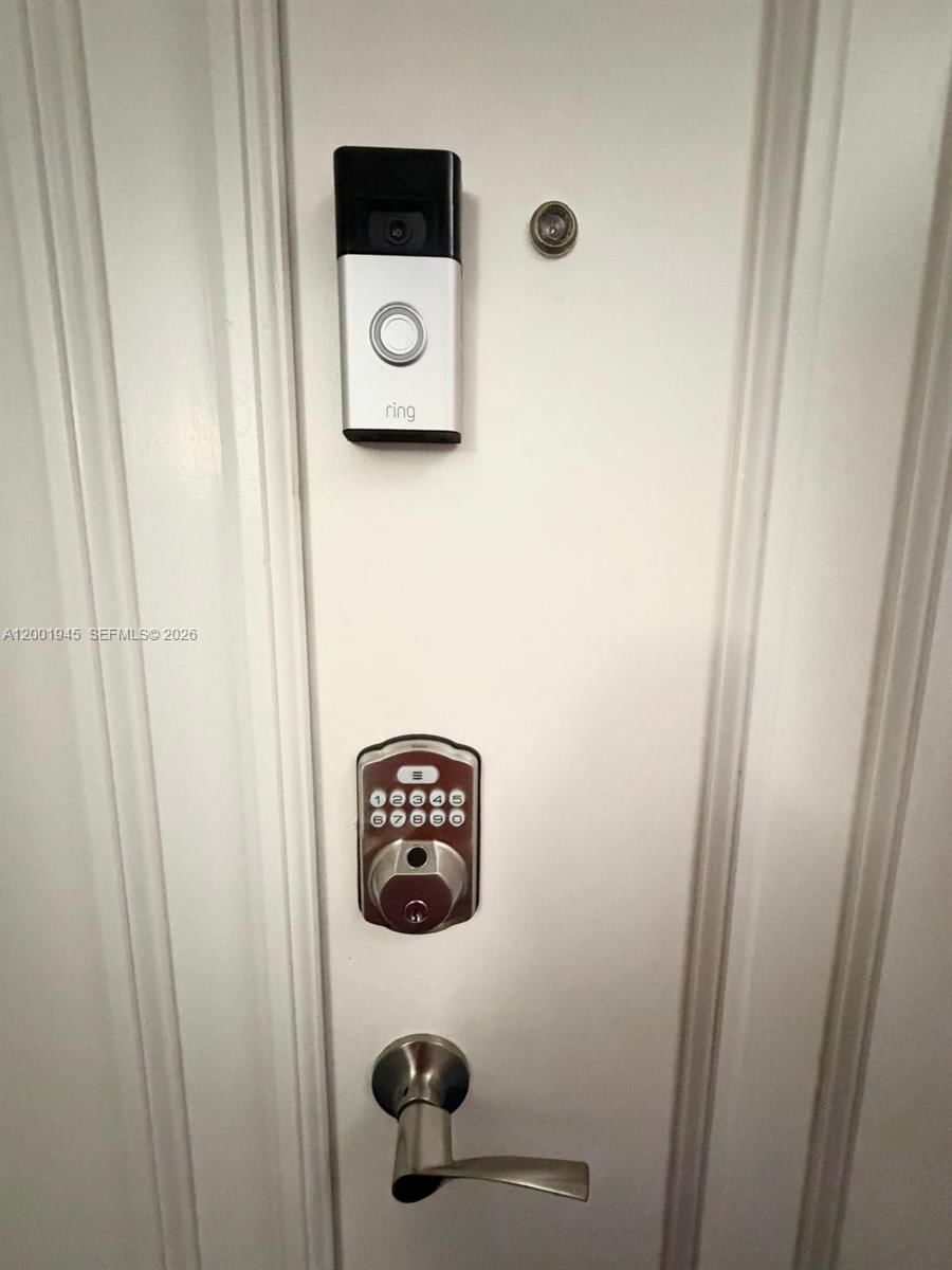 Real estate property located at 9725 52nd St #202, Miami-dade, Doral House Condo No 3, Doral, FL